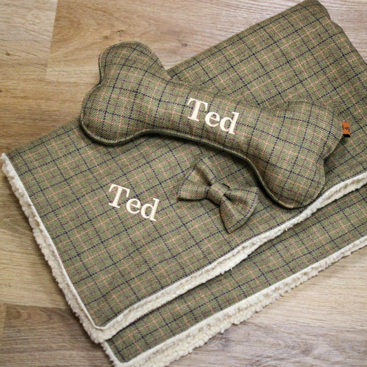 Personalised Blanket and Bone Gift Box (Heritage Collection) - Hugo and Ted